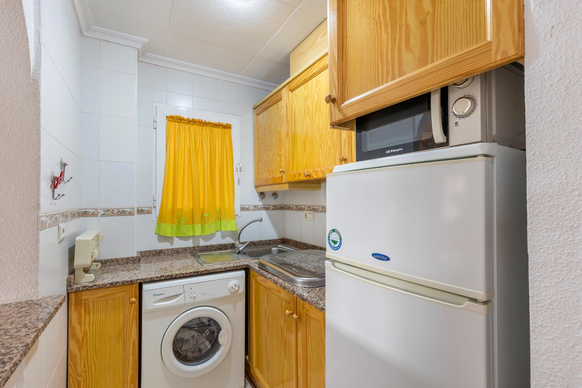 apartamento-en-torrevieja-22135209-4-9.jpg